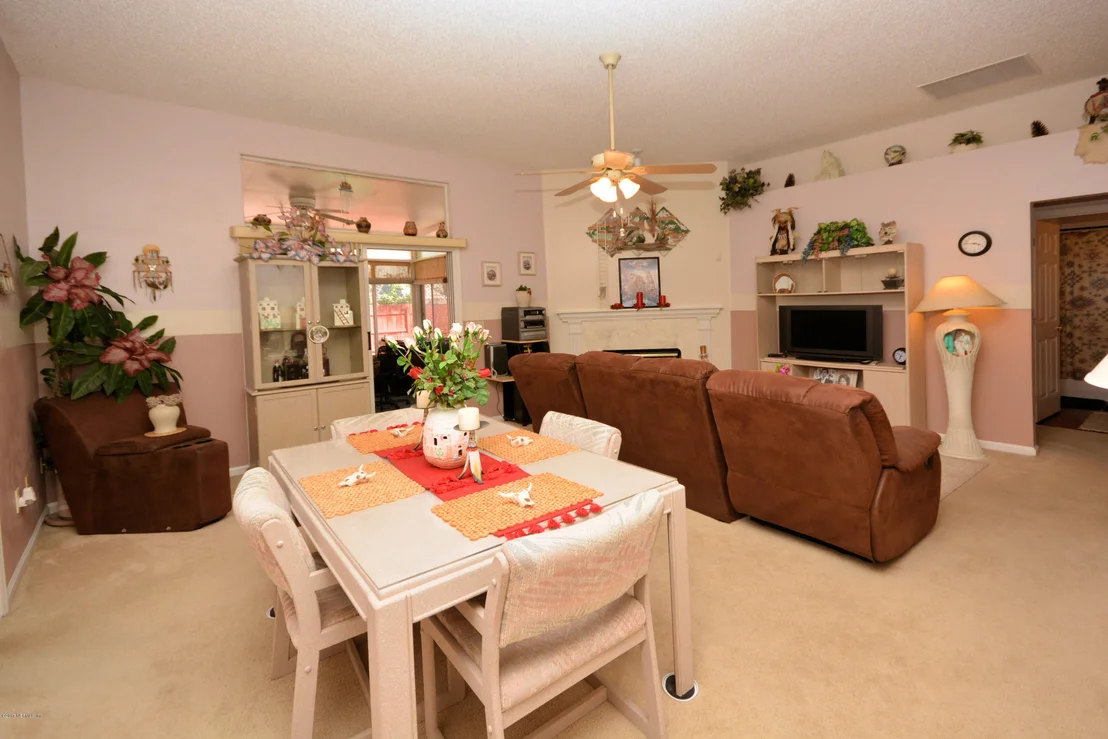 Photo of 12385 EAGLES CLAW Lane