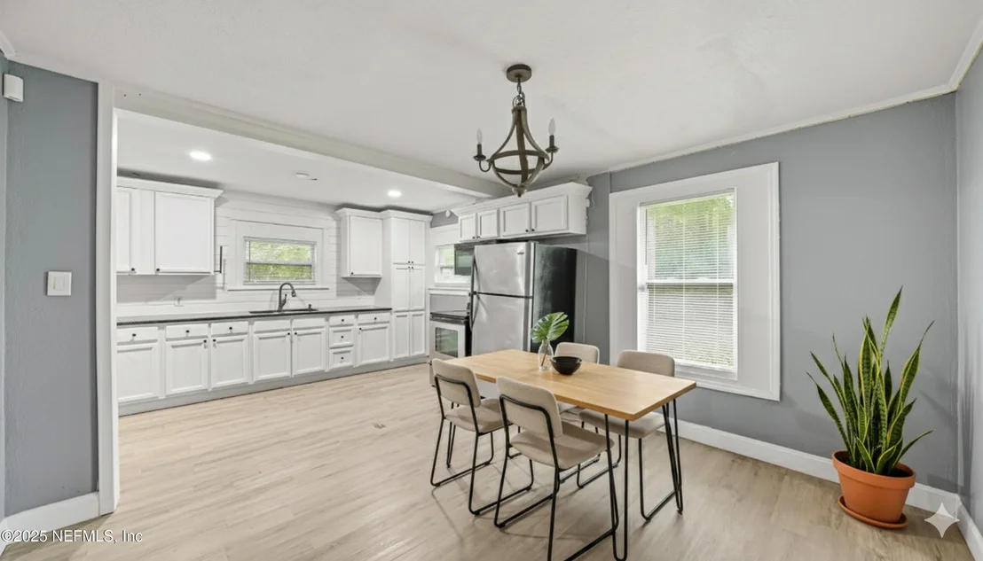 Photo of 7637 HAMMOND Boulevard