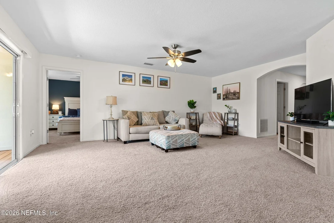 Photo of 6178 DAYLILLY Road