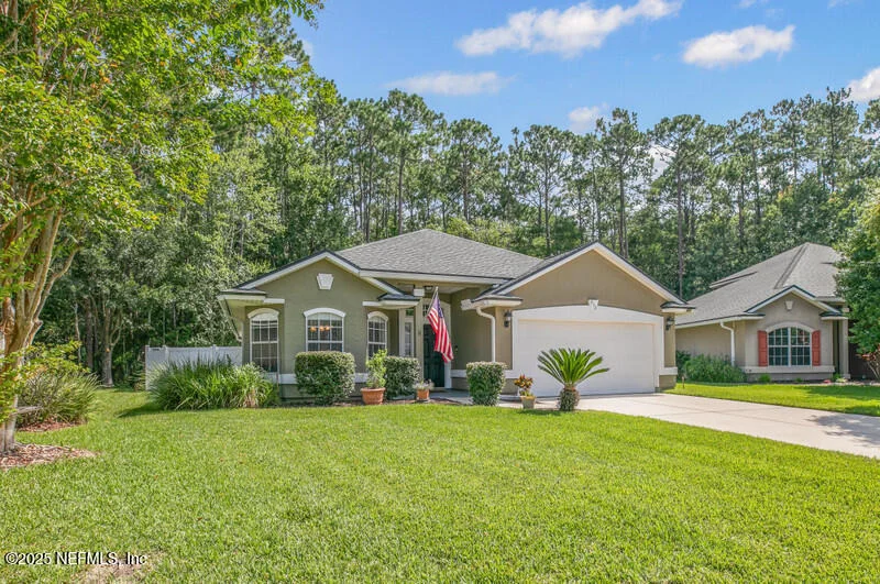 Photo of 972 BECKINGHAM Drive