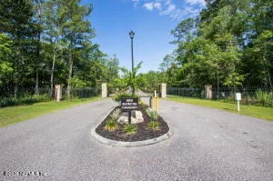Photo of 14014 DUNROVEN Drive