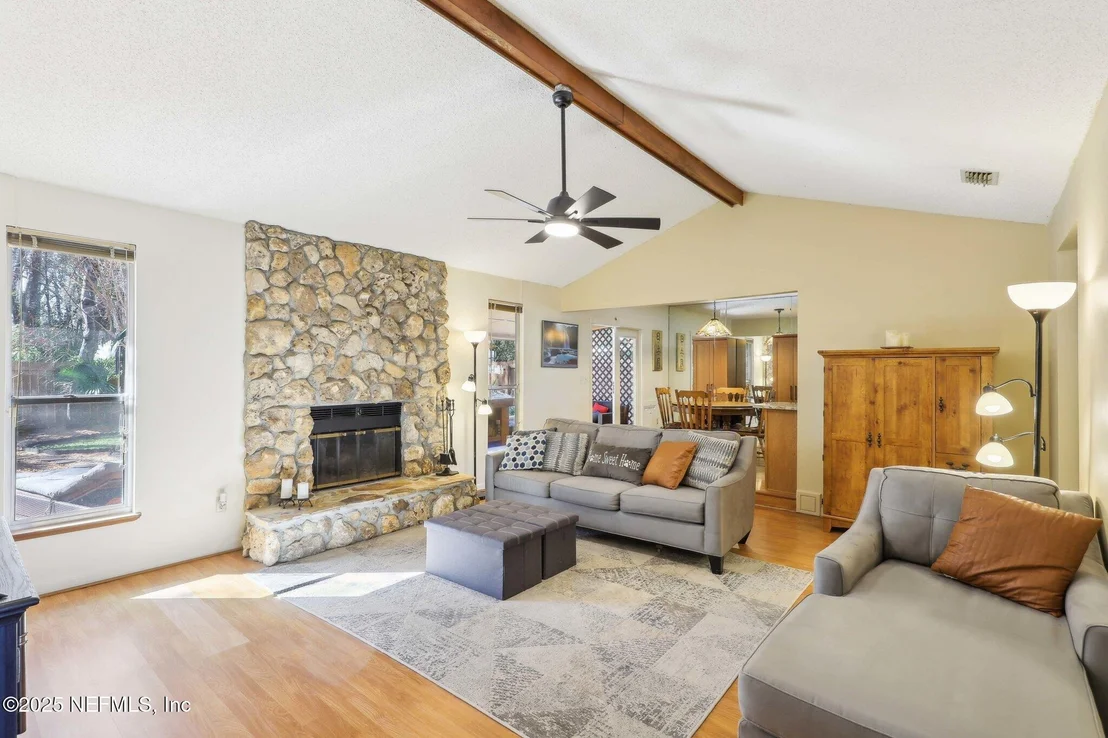 Photo of 10744 HEARTHSTONE Drive