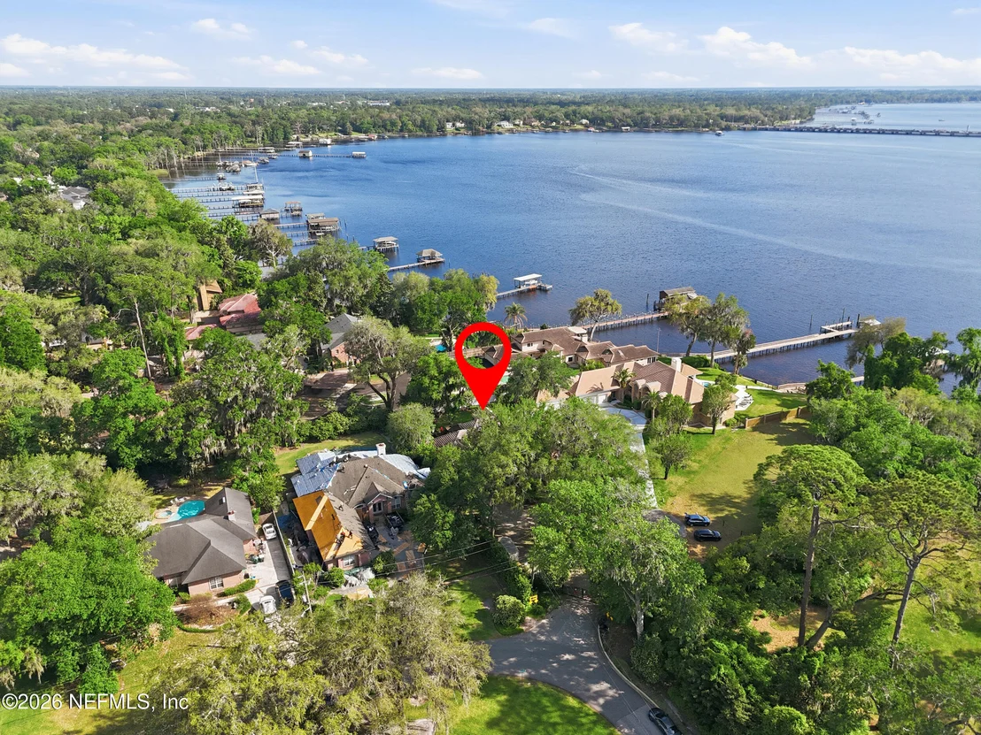 Photo of 2656 BEAUCLERC Road