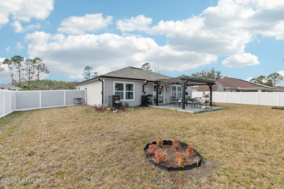 Photo of 17 BIRCHFIELD Place