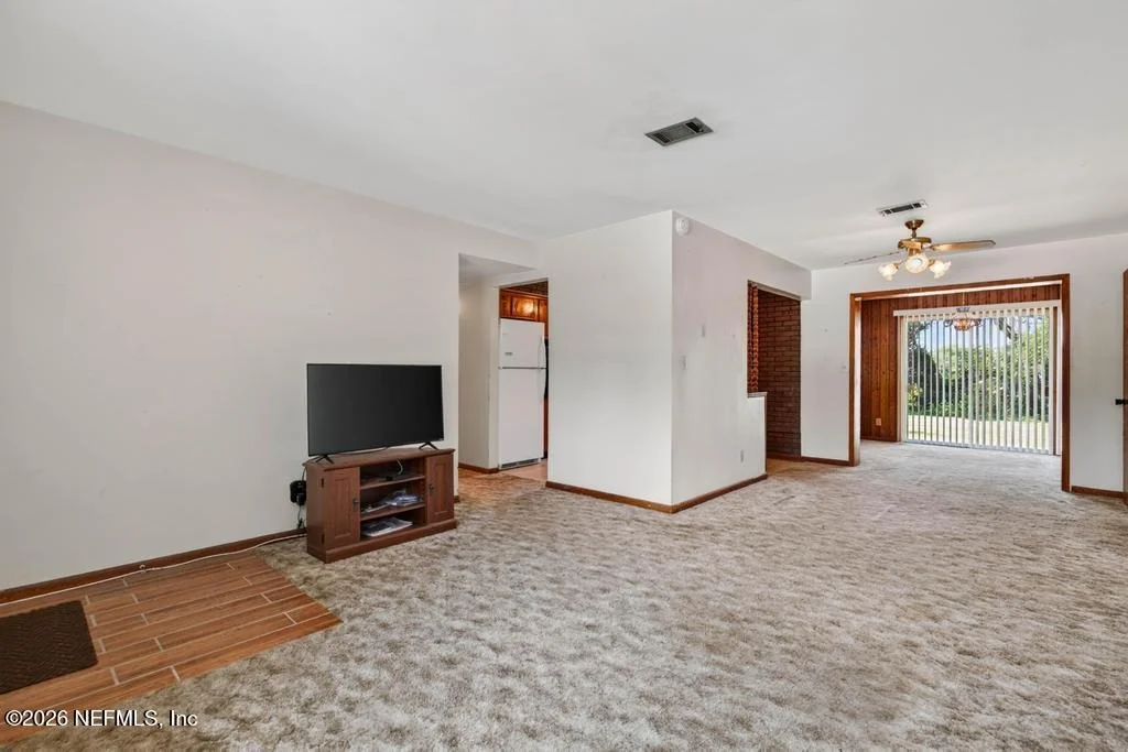 Photo of 10607 JOLYNN Road