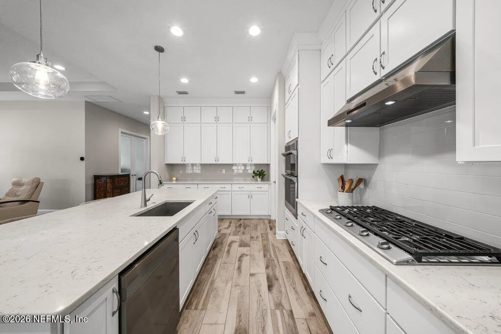 Photo of 214 SILVER PINE Drive