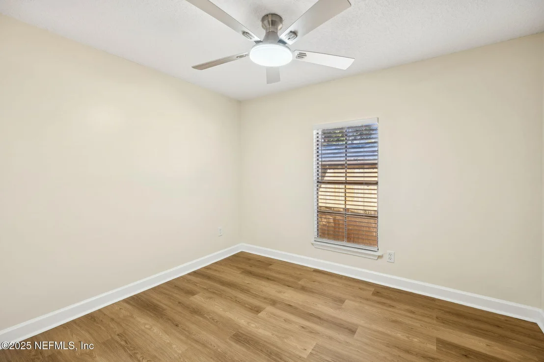 Photo of 7611 MCCOWAN Drive