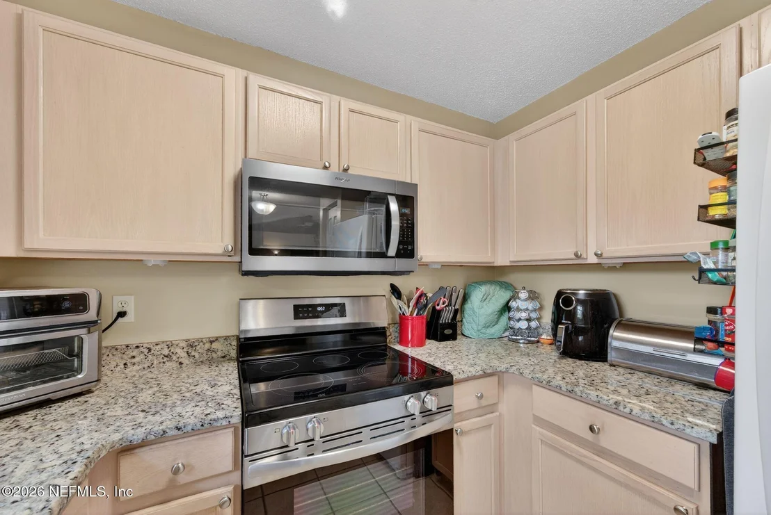 Photo of 237 ST THOMAS Street