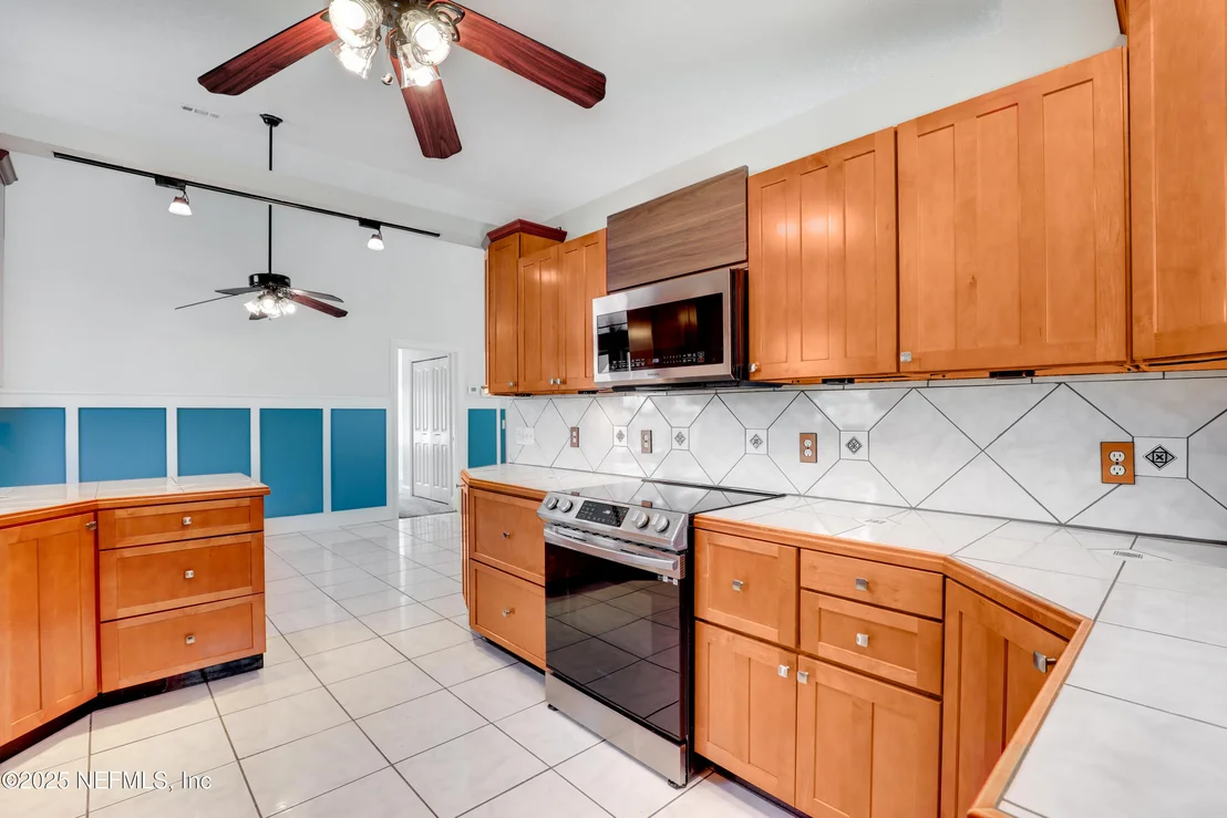 Photo of 4752 RIVERINE Drive
