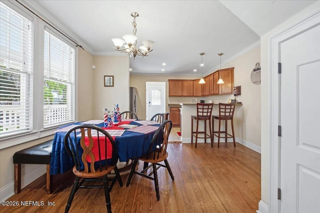 Photo of 18 ESTEY Street
