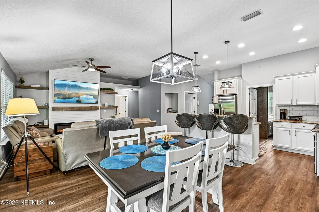 Photo of 4142 SCENIC Drive