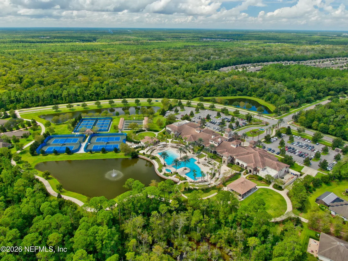 Photo of 294 WOOD POND Loop