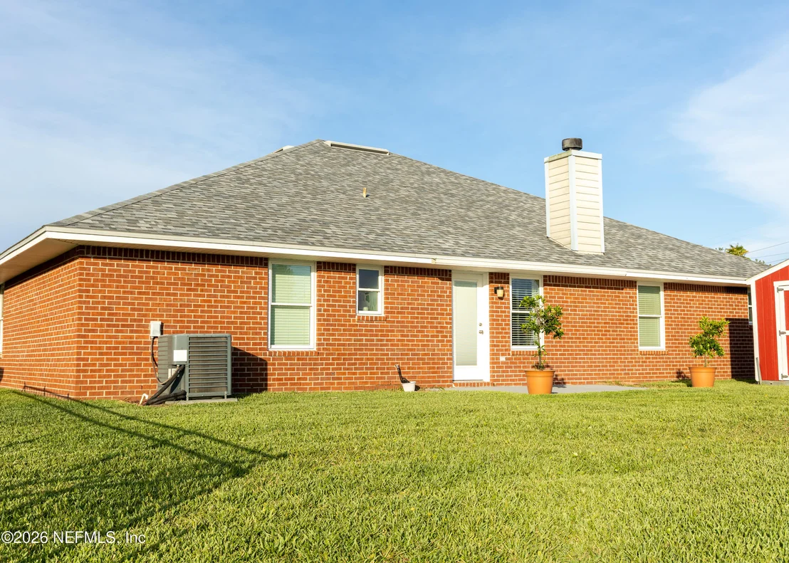 Photo of 556 WHITFIELD Road