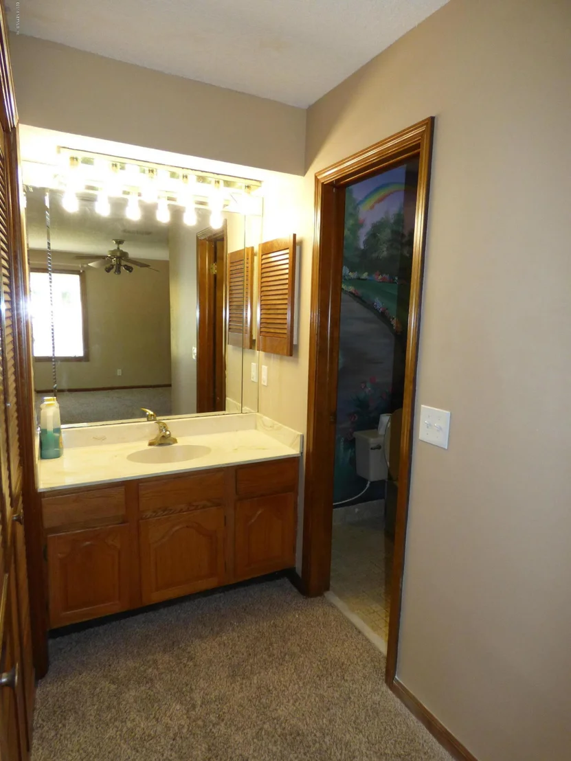 Photo of 4928 MARINERS POINT Drive