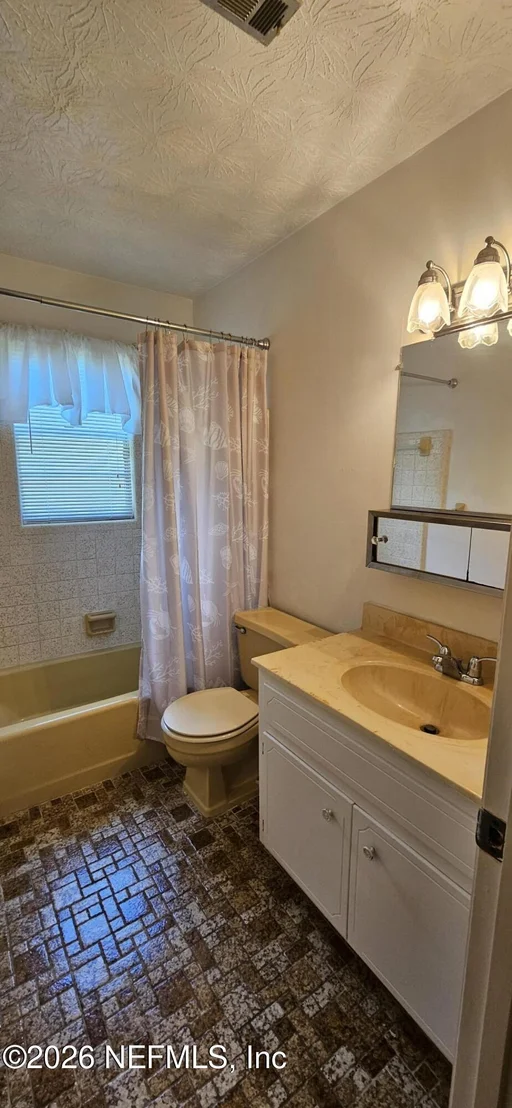 Photo of 3839 FERNGLEN Drive
