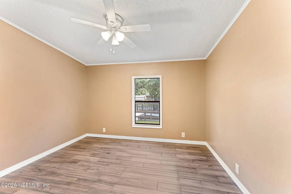 Photo of 418 COVE Drive