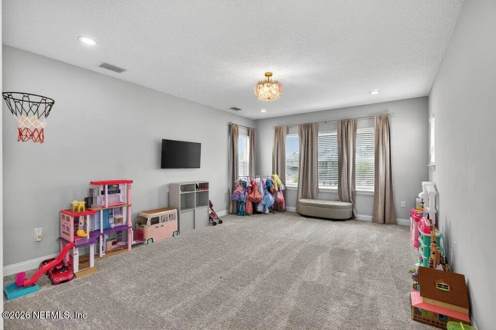 Photo of 137 TRADESMAN Lane