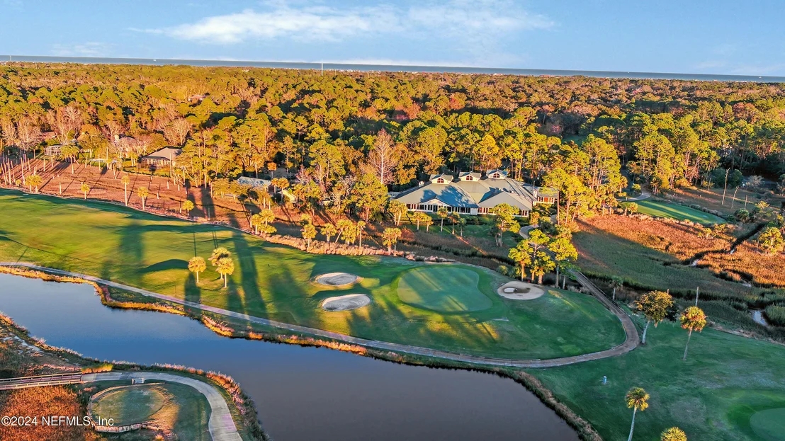 Photo of 225 CLEARLAKE Drive