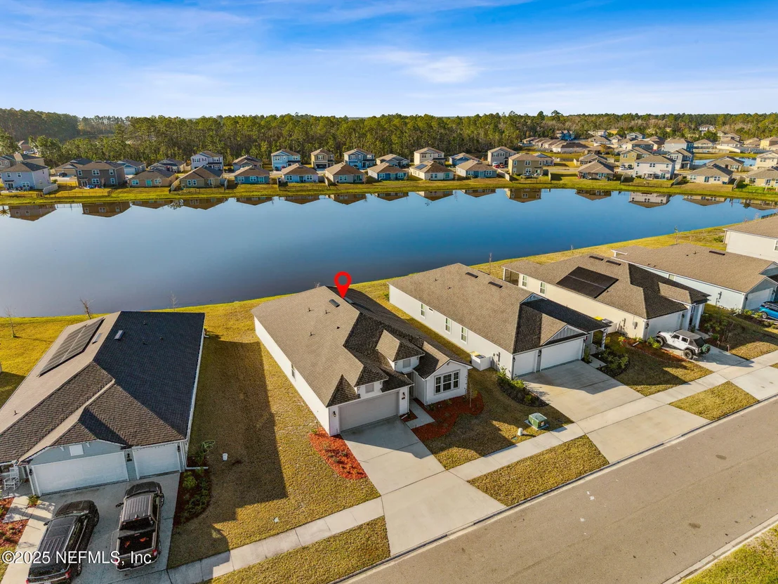 Photo of 70414 WINDING RIVER Drive