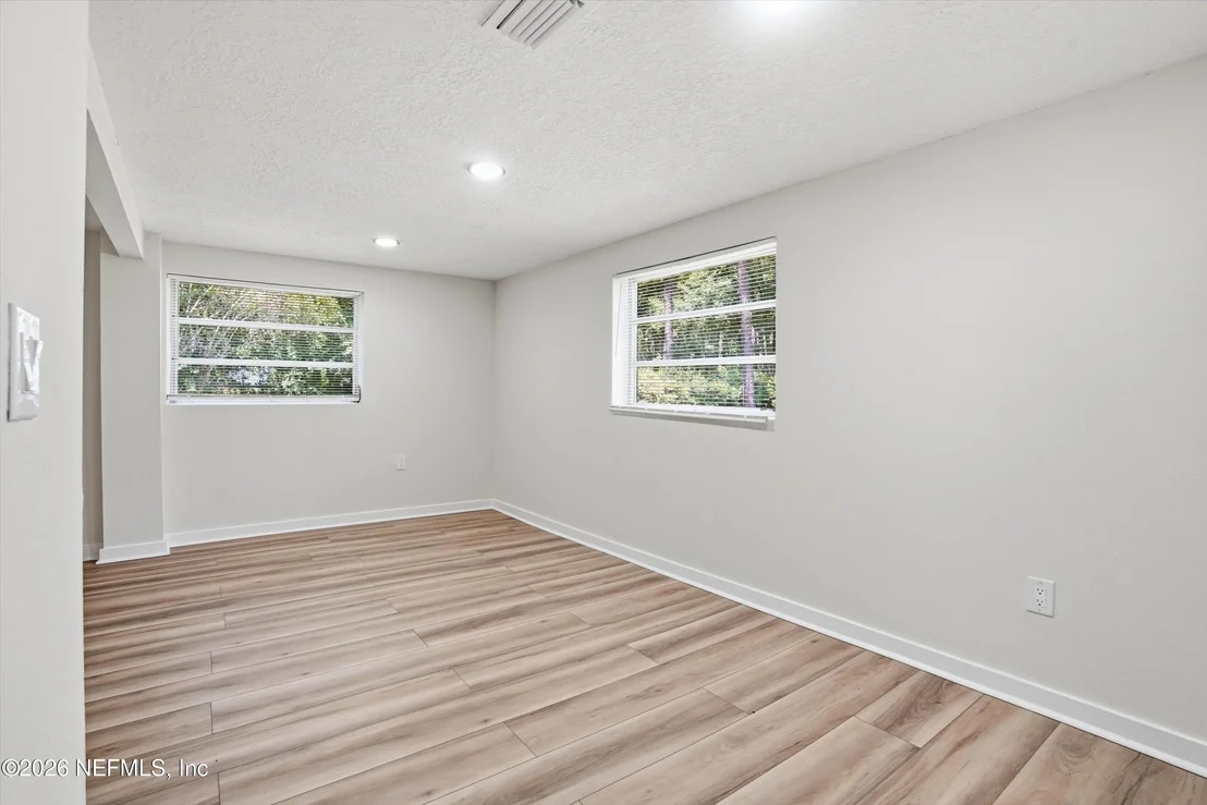 Photo of 2607 DAVIS Road