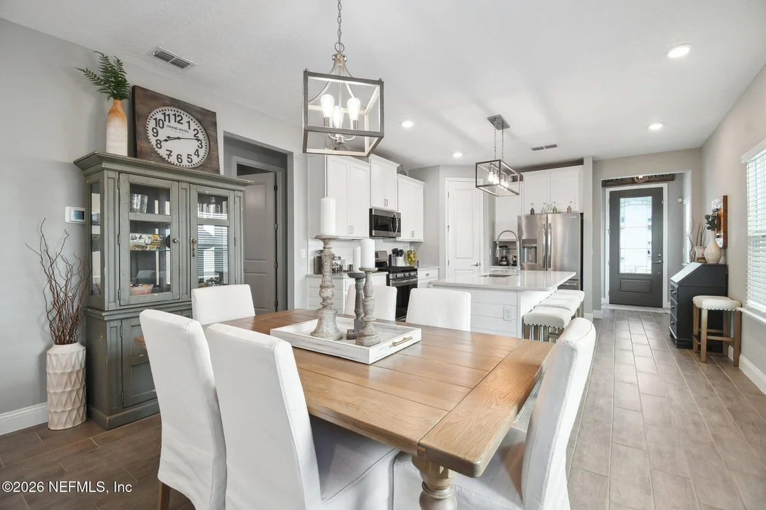 Photo of 182 KILLARNEY Avenue