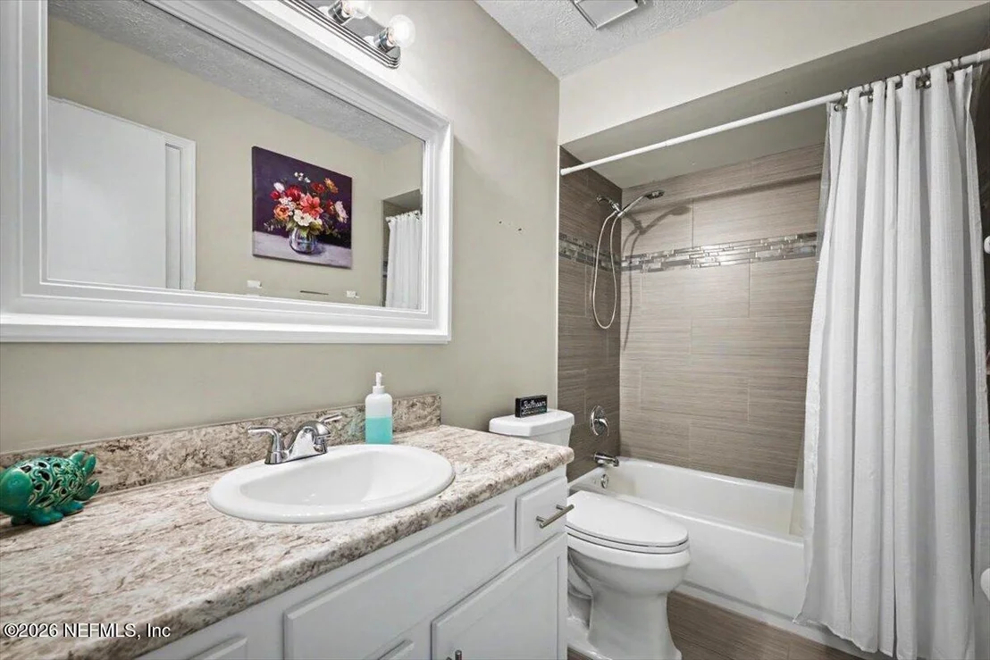 Photo of 1102 MEADOW Drive