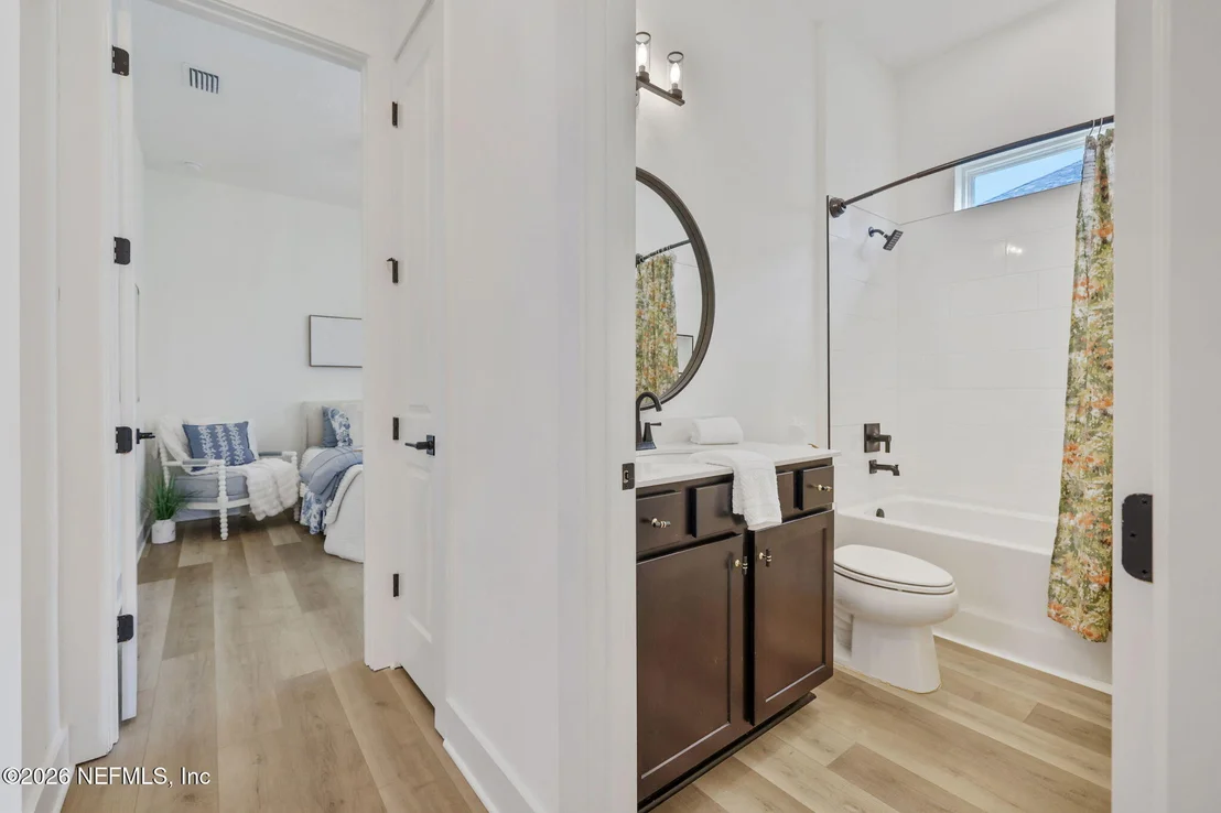 Photo of 446 PALM CREST Drive