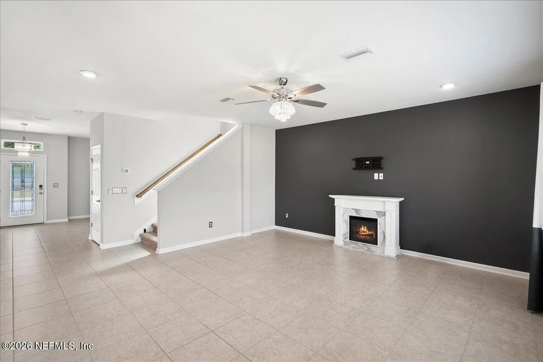 Photo of 5645 HAMPTON CREEK Road