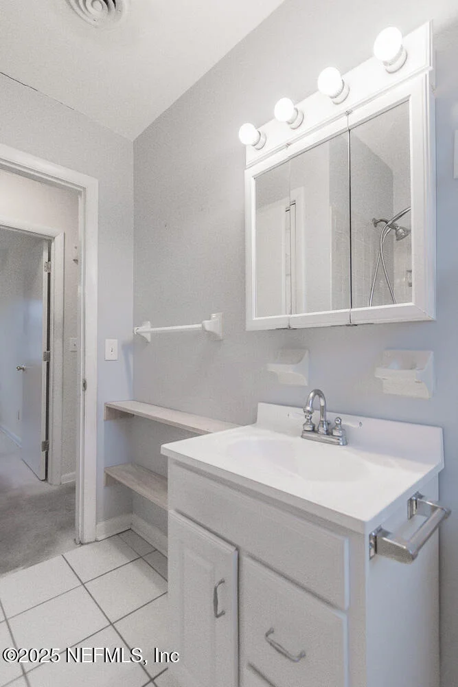 Photo of 4504 BARNES Road