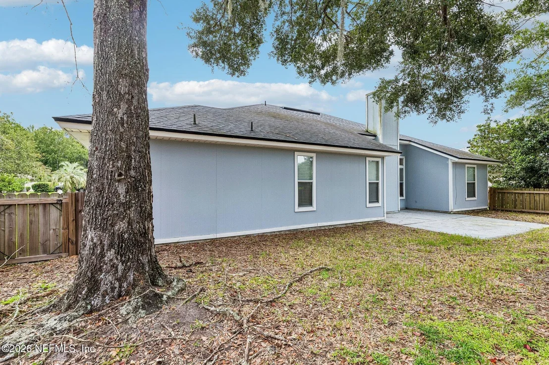 Photo of 451 SUMMIT Drive