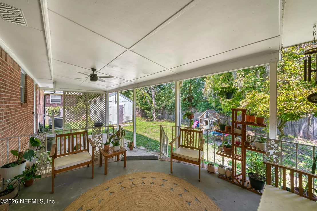 Photo of 5539 RIVERTON Road