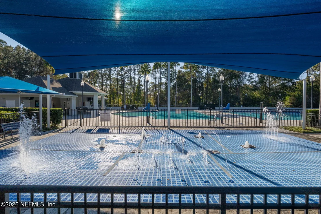 Photo of 2325 LINKS Drive