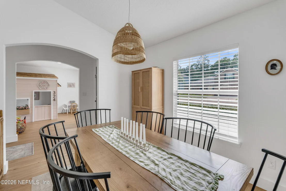 Photo of 9639 BEMBRIDGE MILL Drive