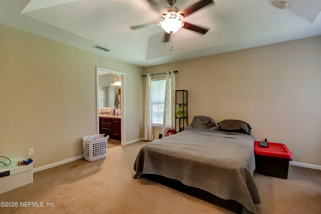 Photo of 44629 WOODLAND Circle