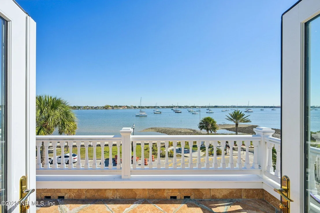 Photo of 178 AVENIDA MENENDEZ
