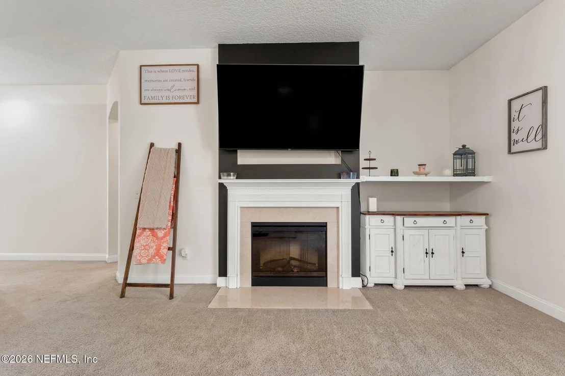 Photo of 321 VELVET Drive