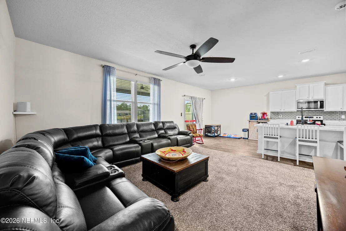 Photo of 70168 ROSEAPPLE Court