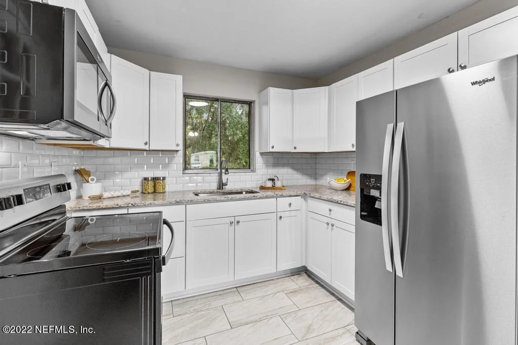 Photo of 10328 PINEHURST Drive