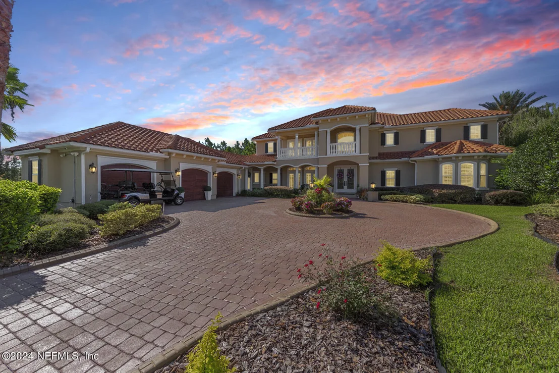 Photo of 752 PROMENADE POINTE Drive