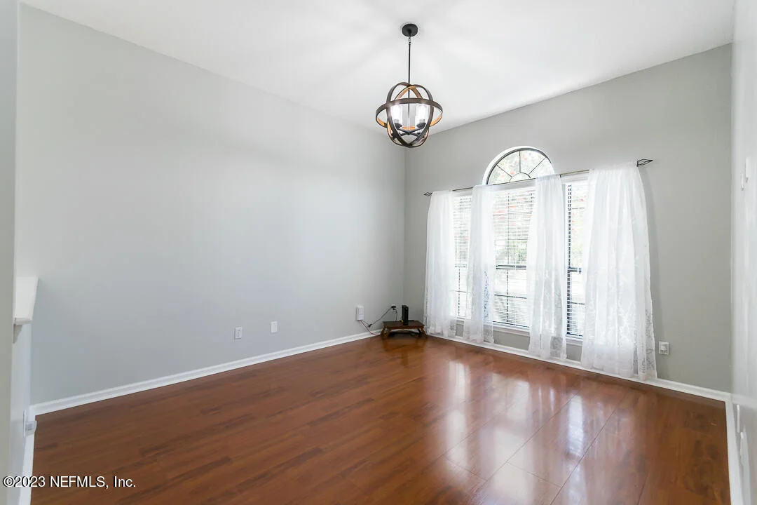 Photo of 219 DOVER BLUFF Drive