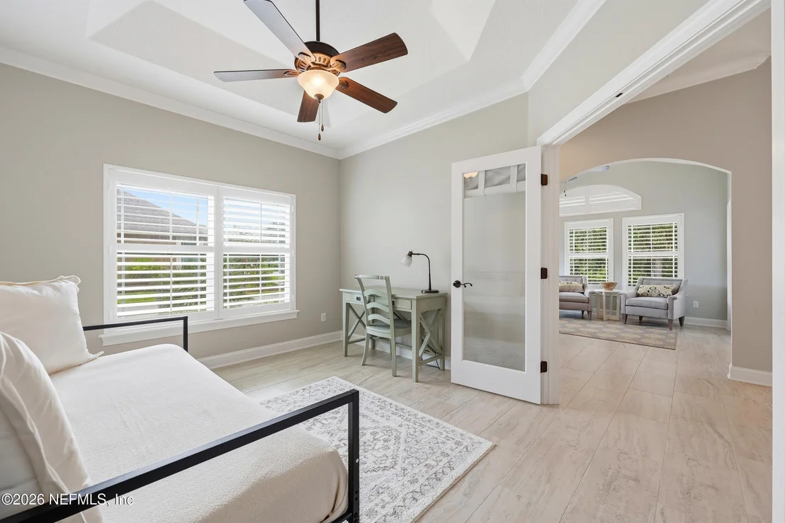 Photo of 382 SELOY Drive