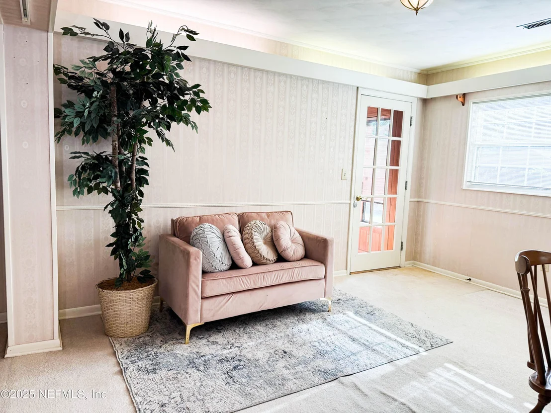 Photo of 1403 RANDALL Street