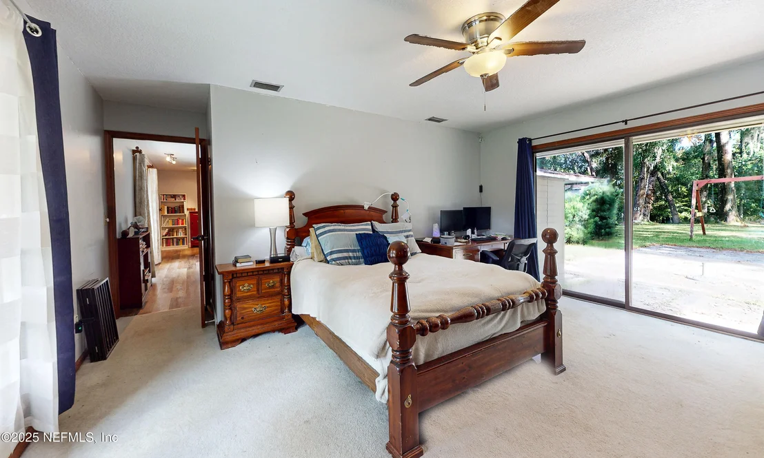 Photo of 2860 RAVINES Road