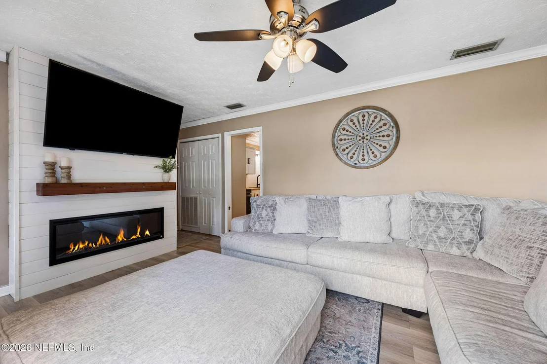 Photo of 175484 BAY Road
