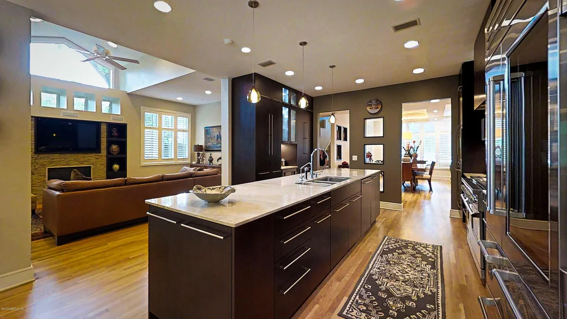Photo of 3016 FOREST Circle
