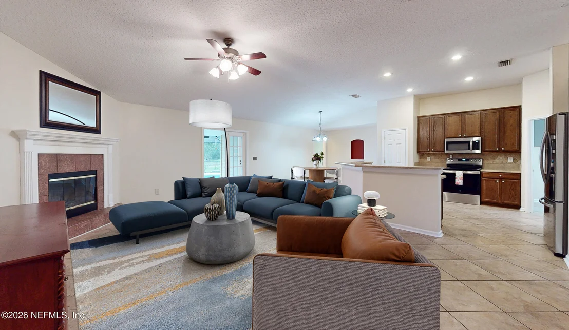 Photo of 4032 EDGELAND Trail
