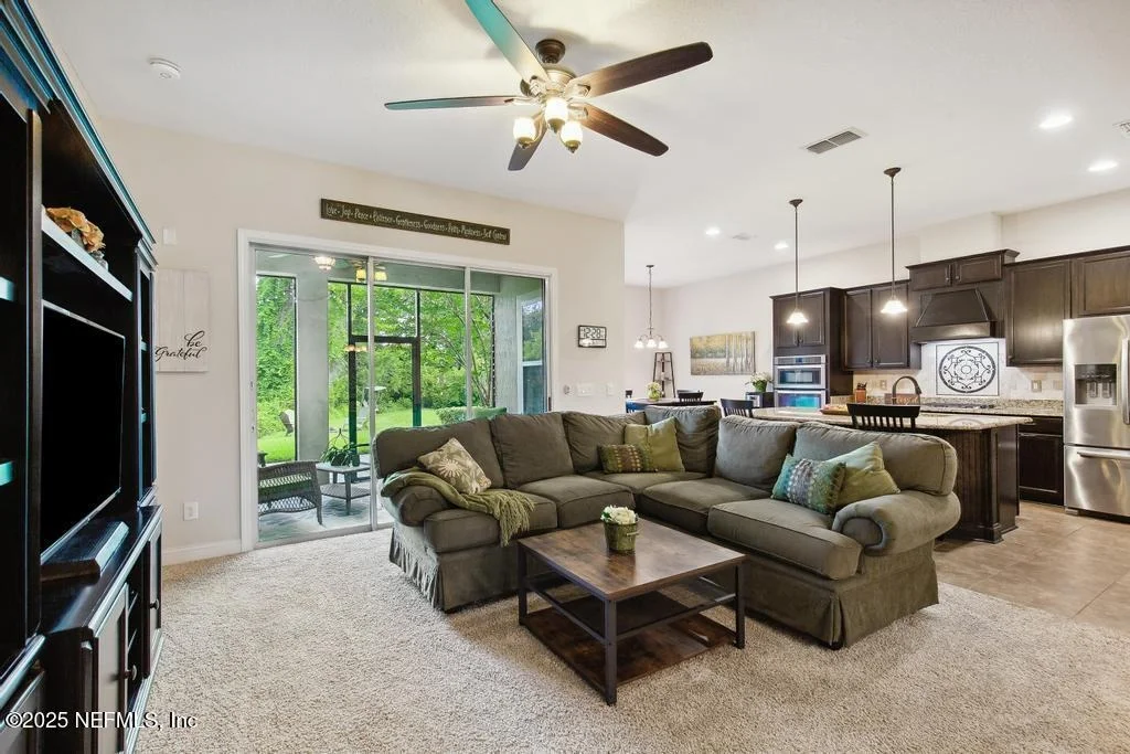 Photo of 46 GABACHO Court