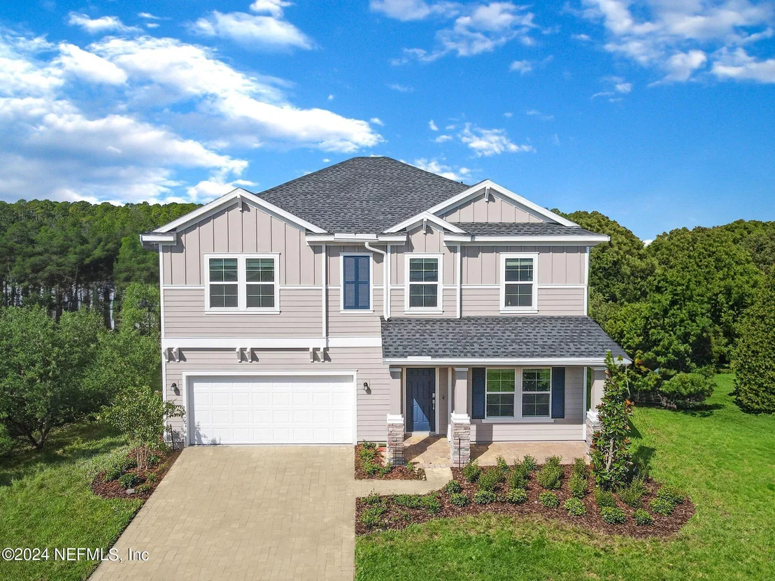 Photo of 538 SUPERIOR Boulevard
