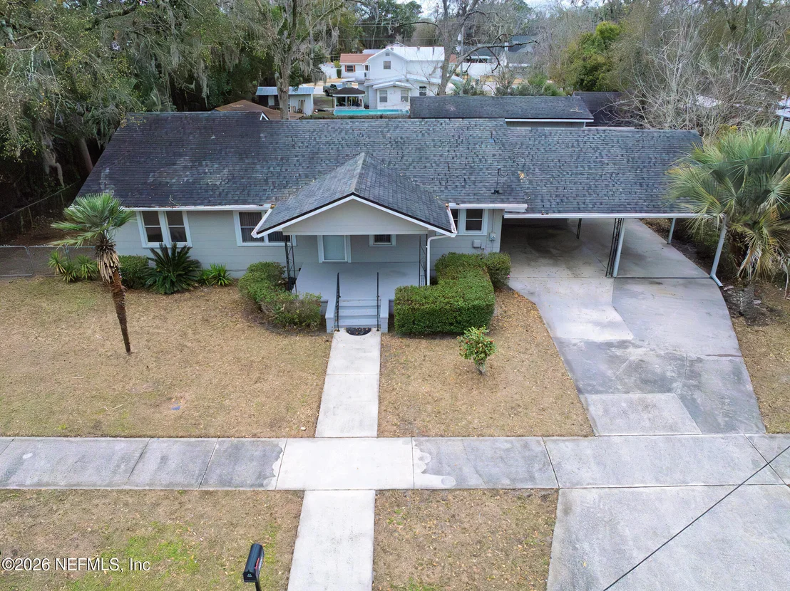 Photo of 330 S 4TH Street