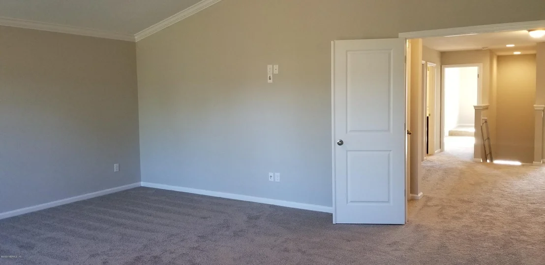 Photo of 1128 LAUREL VALLEY Drive